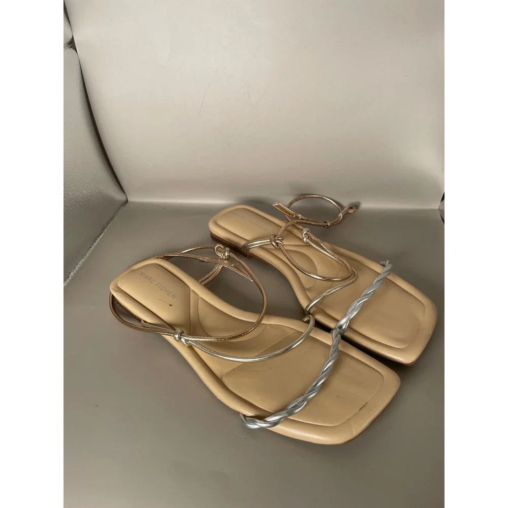 Marc Fisher Womens 8M Mixed Metal Strappy Square Toe Flat Sandals Gold Silver